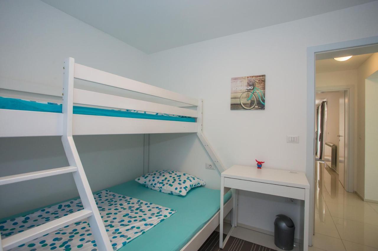 Zagar Apartment Poreč Kültér fotó